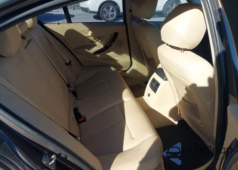 2013 BMW 328I из США, поврежденный, VIN WBA3A5C57DF356153